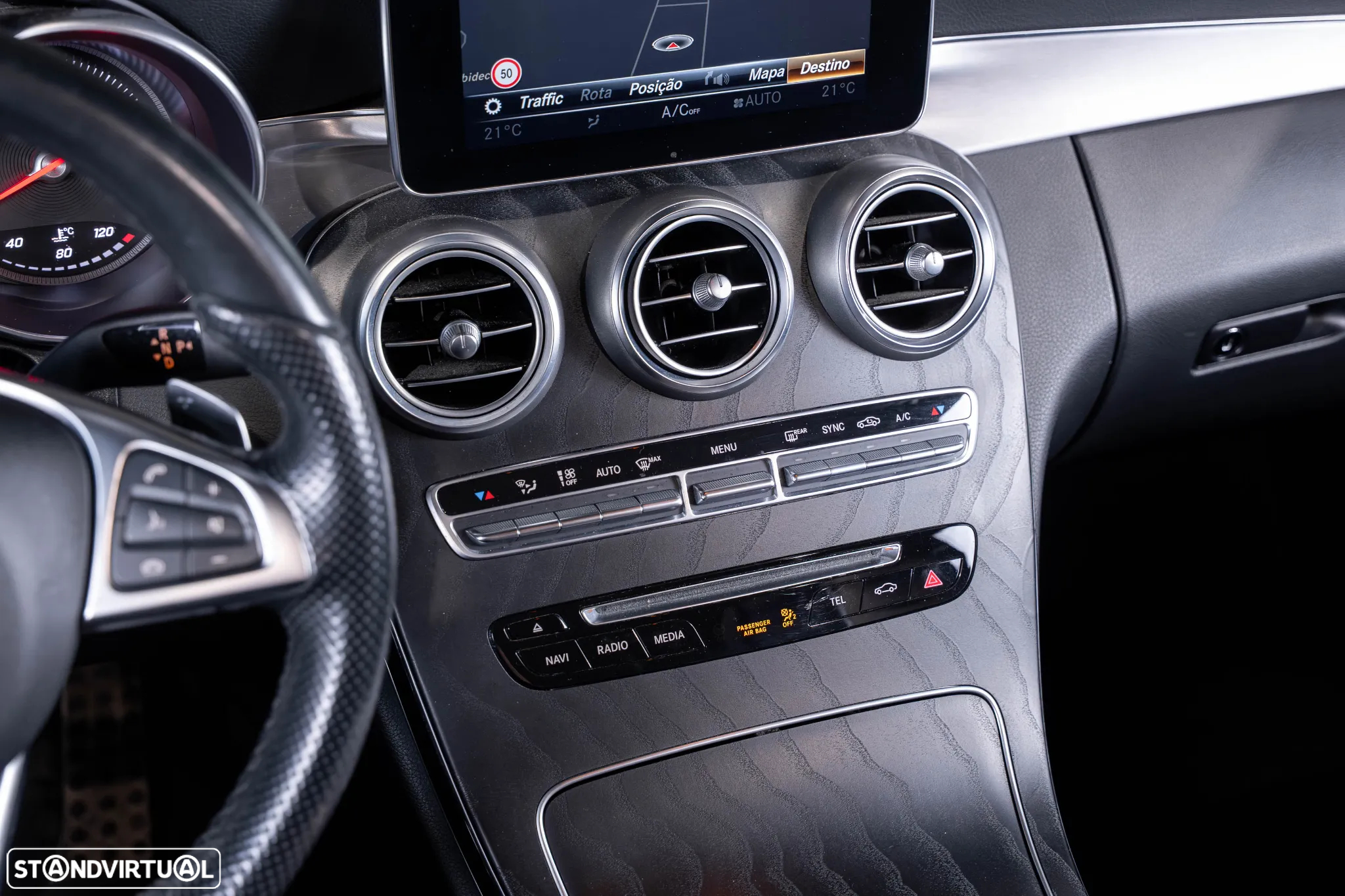 Mercedes-Benz C 220 d Cabrio 4Matic 9G-TRONIC AMG Line - 21