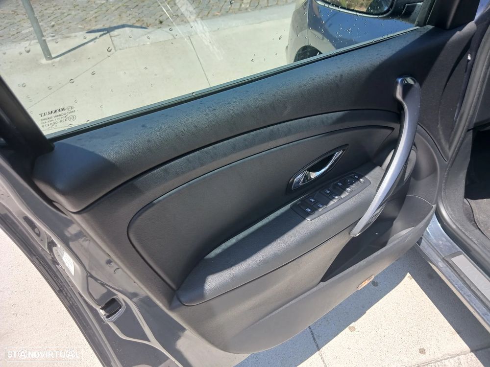 Renault Mégane Sport Tourer 1.5 dCi GT Line J18 - 33