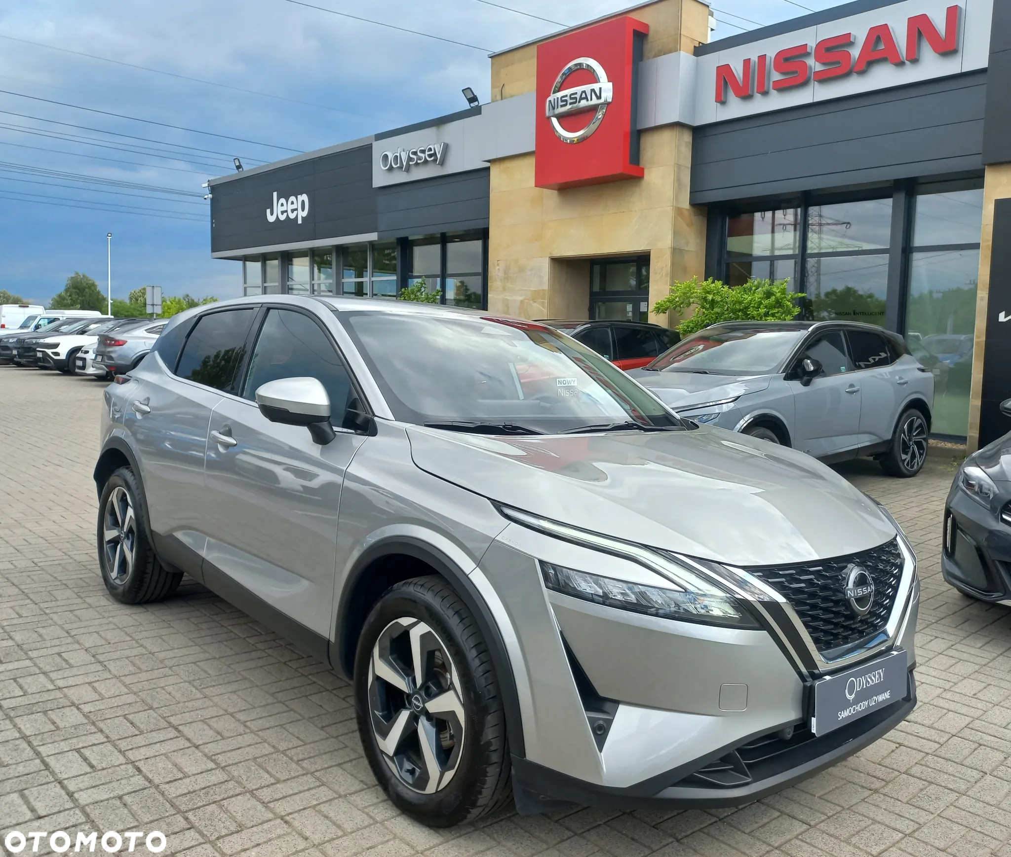 Nissan Qashqai 1.3 DIG-T mHEV N-Connecta - 4