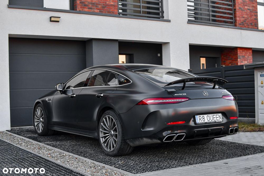 Mercedes-Benz AMG GT - 3