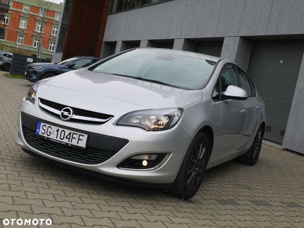 Opel Astra 1.4 Turbo Active - 1