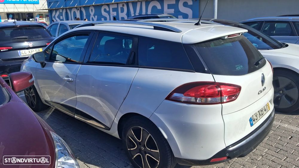 Renault Clio Sport Tourer - 5