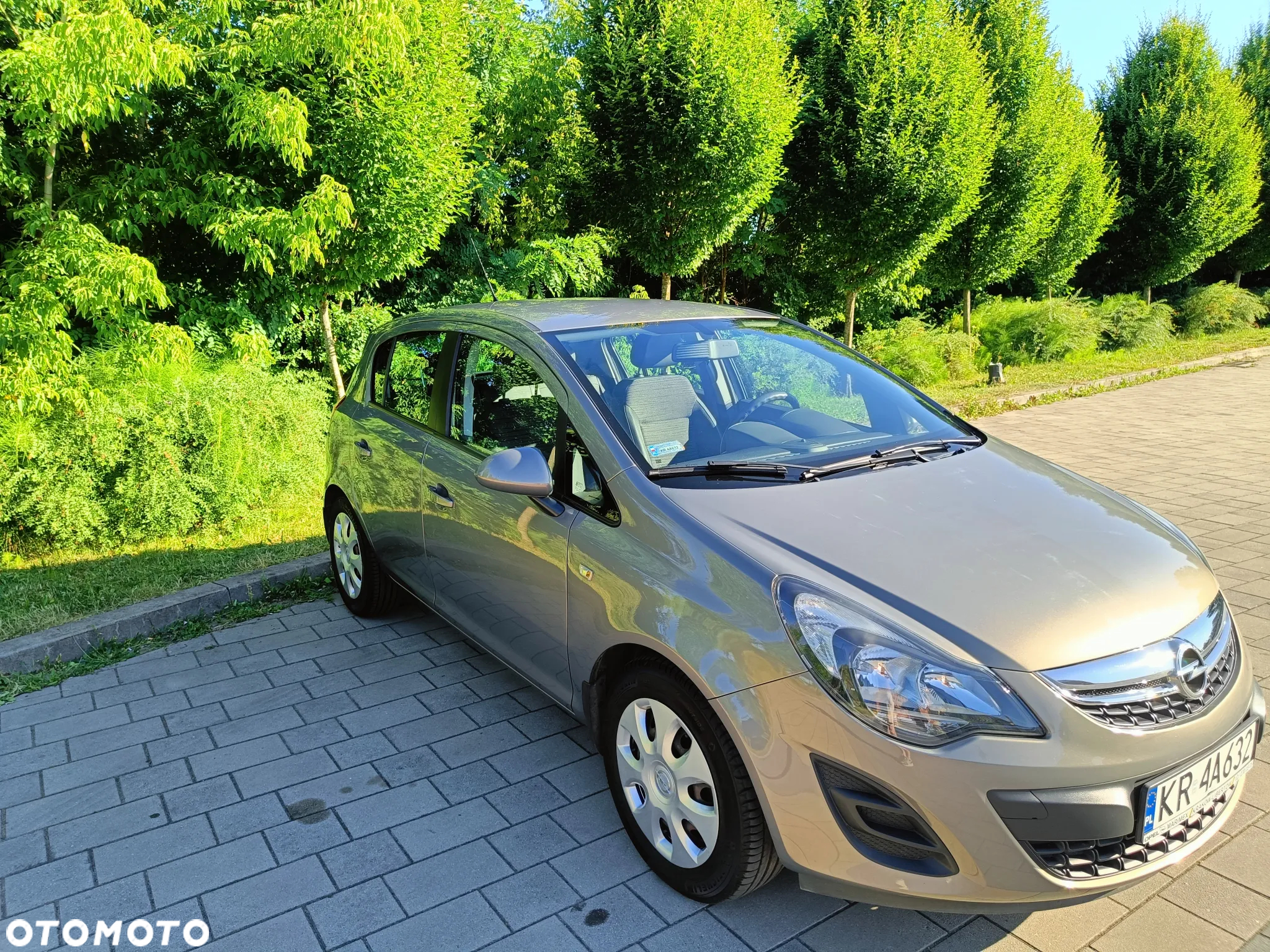 Opel Corsa 1.4 16V Graphite - 11