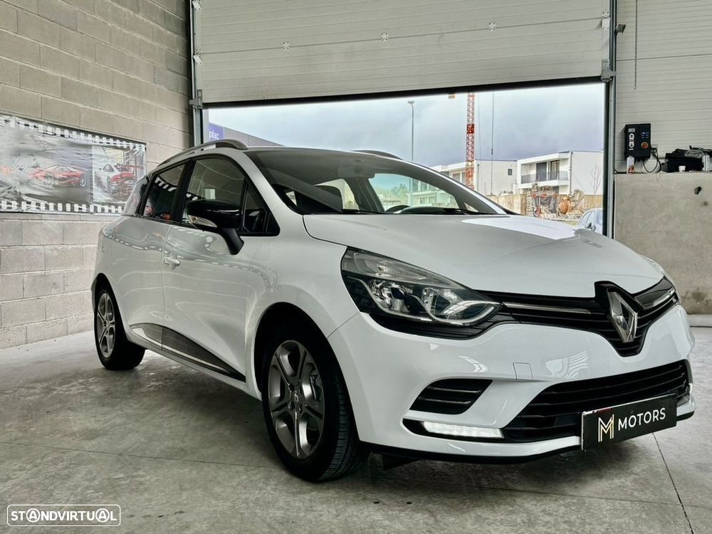 Renault Clio Sport Tourer 1.5 dCi Zen - 17