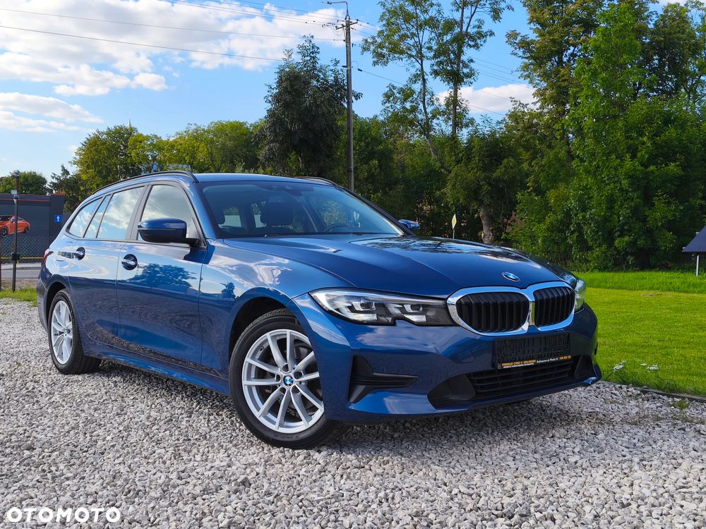 BMW Seria 3 318d - 1