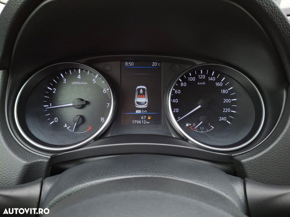 Nissan Qashqai - 11