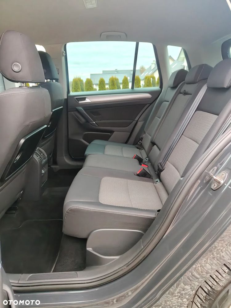 Volkswagen Golf Sportsvan - 13