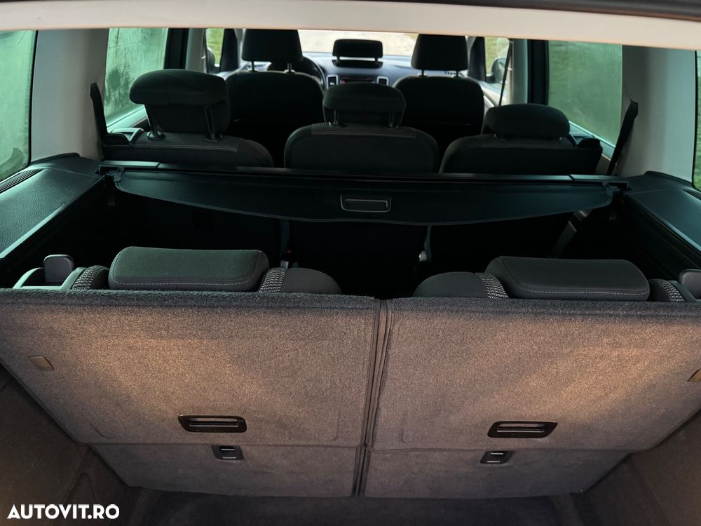 Volkswagen Sharan 2.0 TDI BlueMotion Technology Comfortline - 9