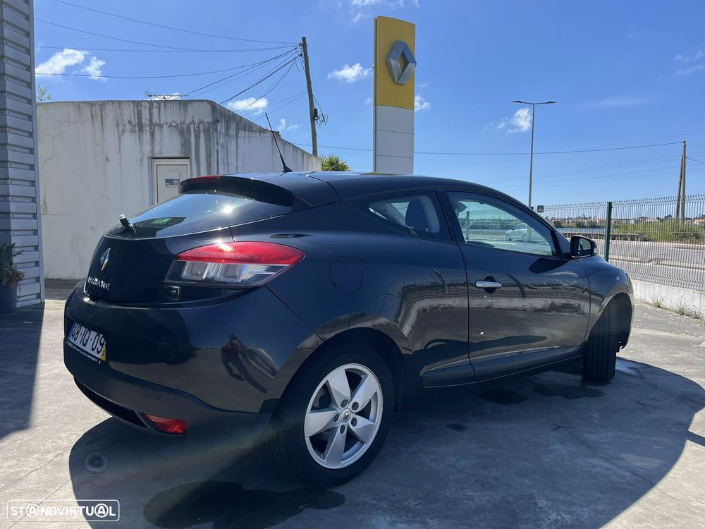 Renault Mégane Coupe 1.5 dCi Dynamique - 4