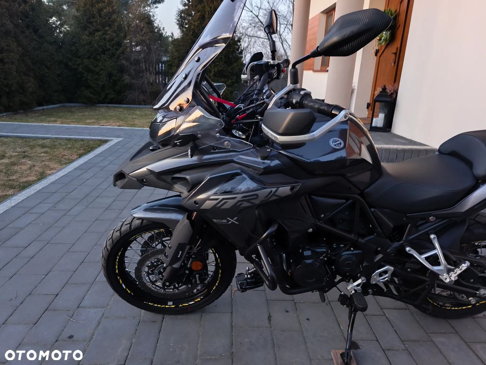 Benelli TRK 502X - 23