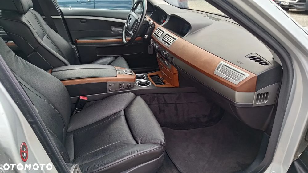 BMW Seria 7 730d - 11