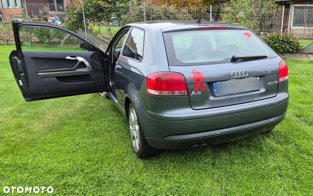 Audi A3 3-drzwiowe 2.0 TDI Ambiente - 4