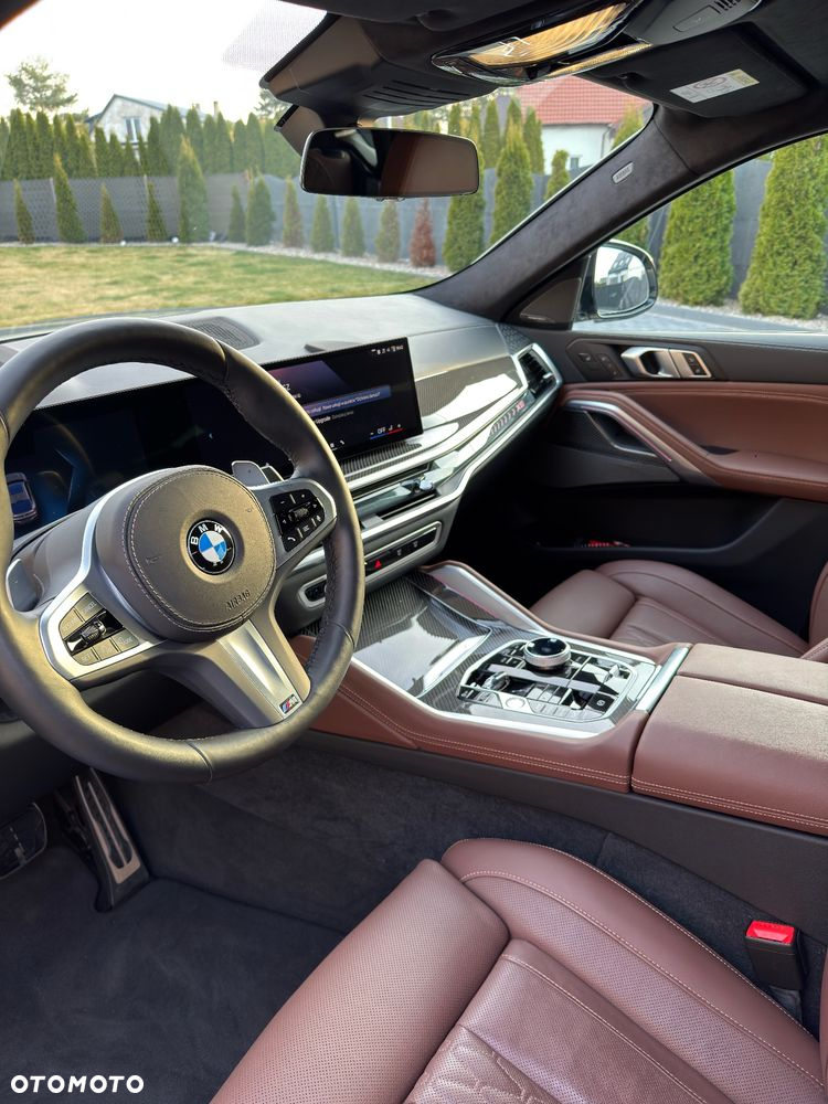 BMW X6 xDrive40i - 12