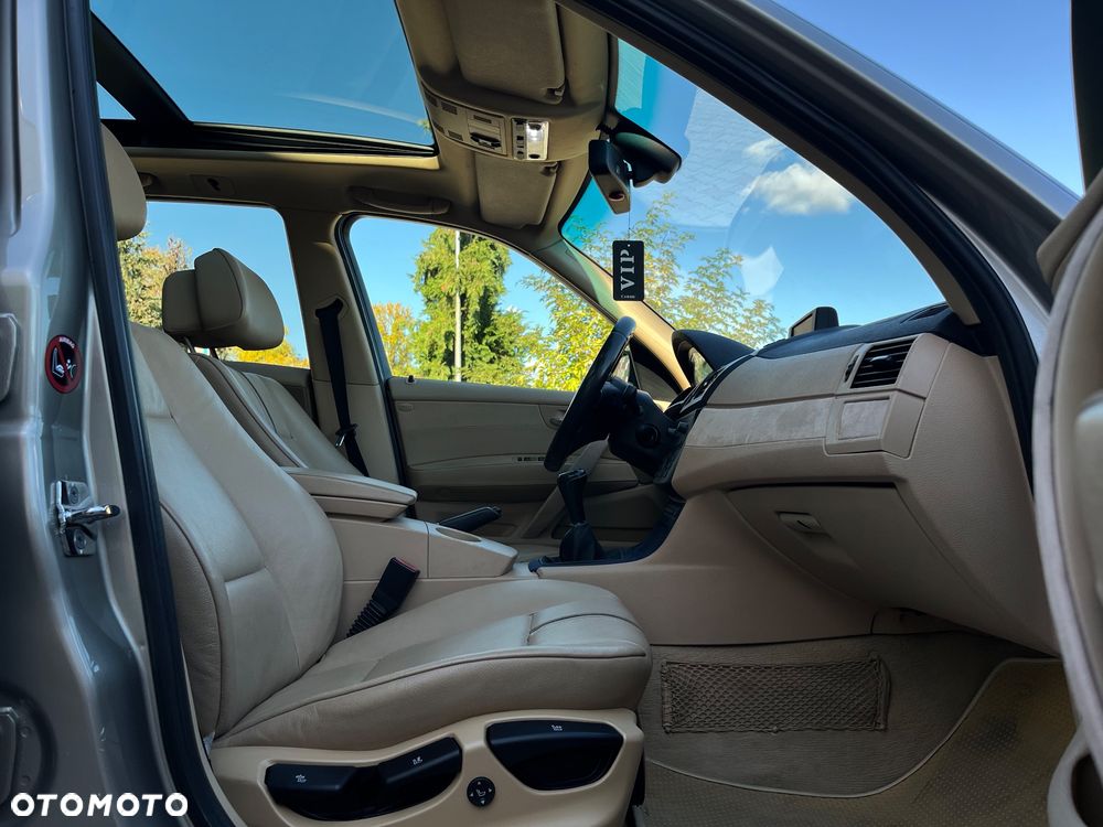 BMW X3 3.0d - 10