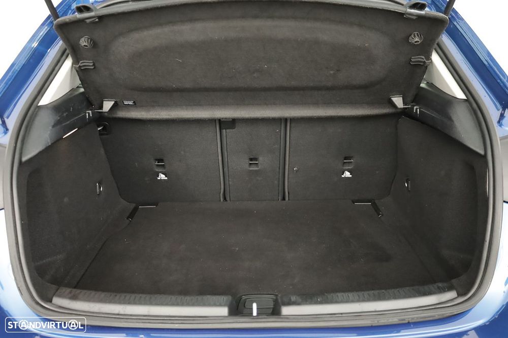 Mercedes-Benz A 200 Standard - 24