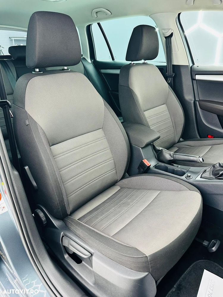 Skoda Octavia Combi 1.6 TDI DSG Premium Edition - 14