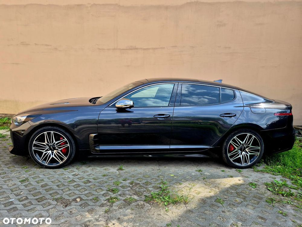 Kia Stinger 3.3 T-GDI AWD OPF GT - 18