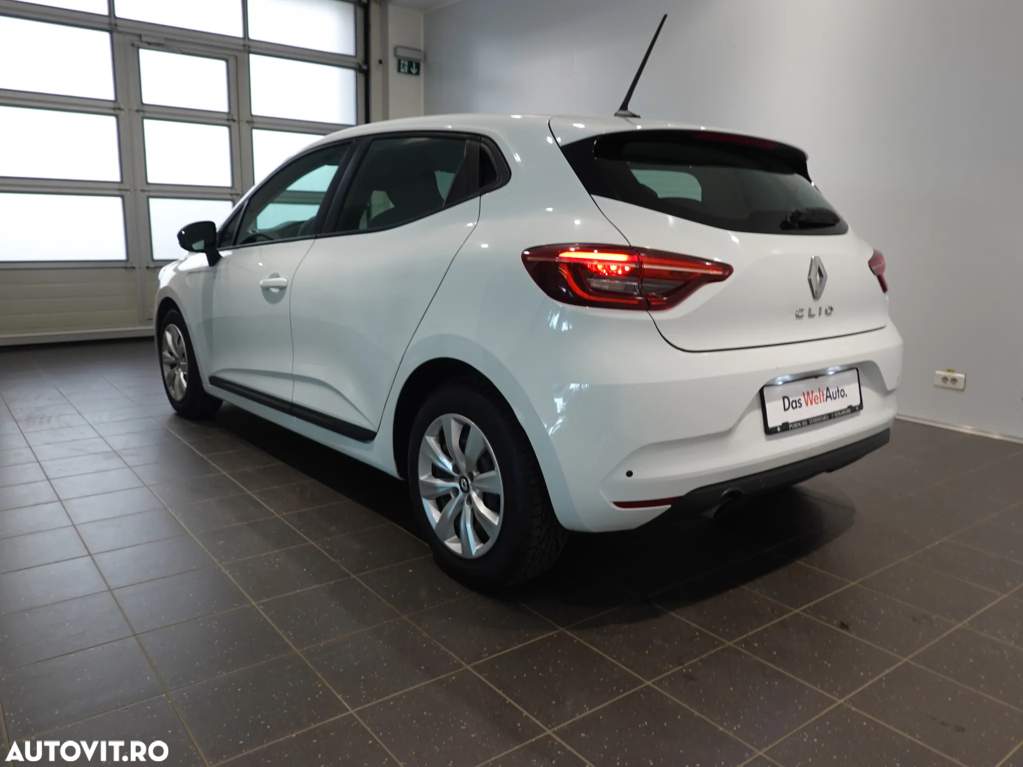 Renault Clio V 1.0 TCe Life - 10