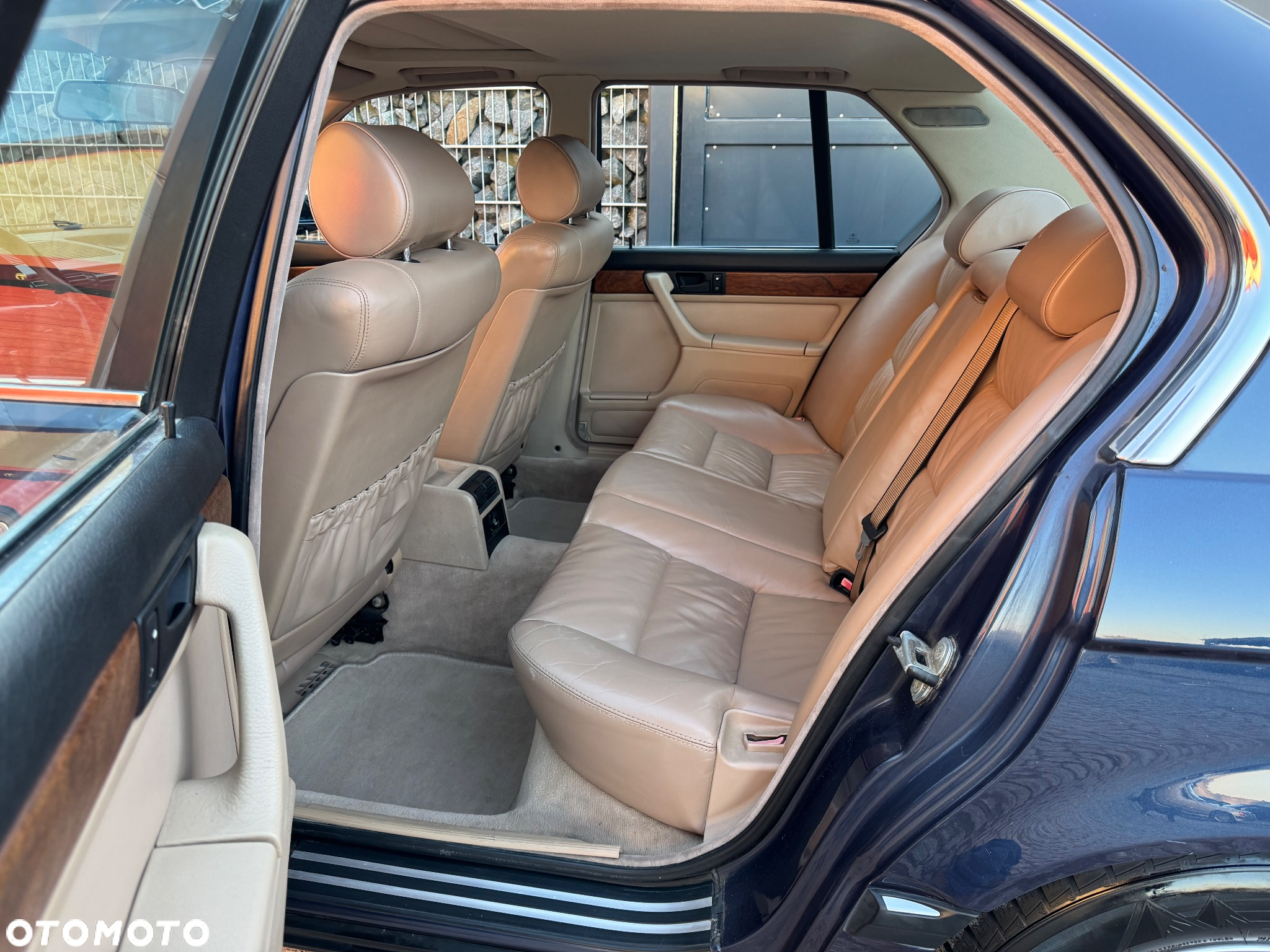 BMW Seria 7 735i - 15