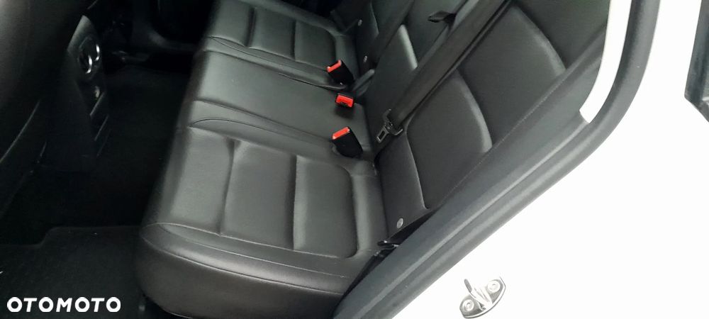 Volkswagen Tiguan - 20