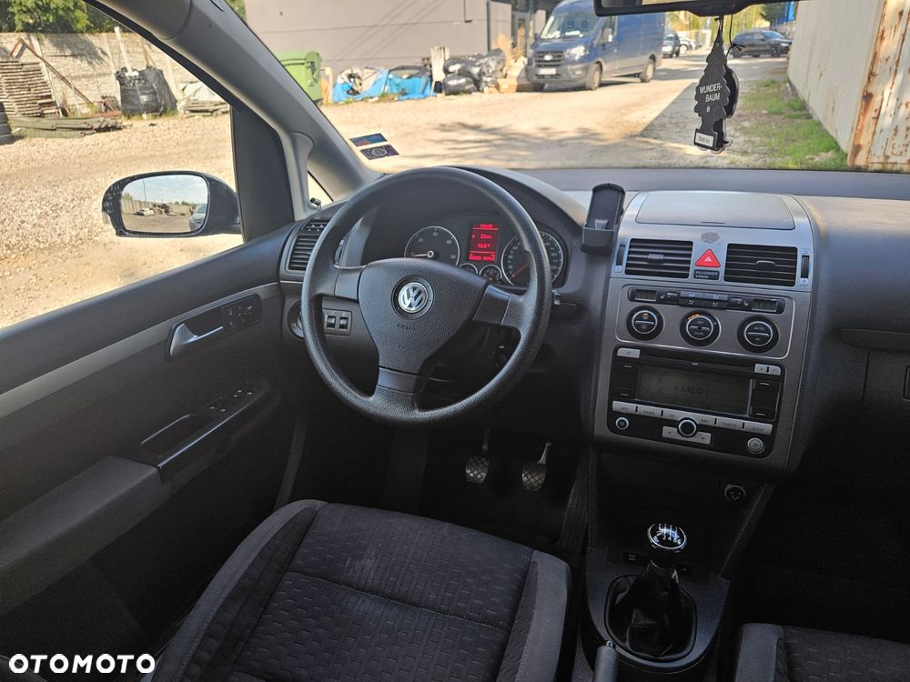 Volkswagen Touran 2.0 TDI Trendline - 14