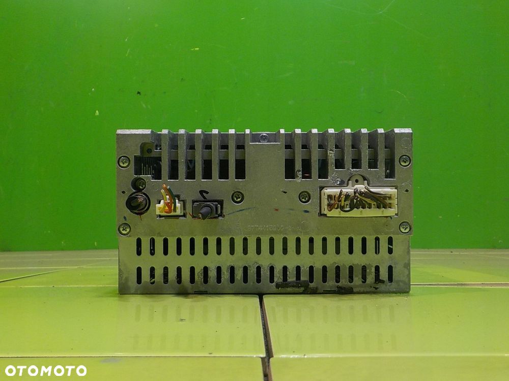 SSANGYONG RODIUS II TURISMO 2.0 B 13r radio CD 8910021220 - 13