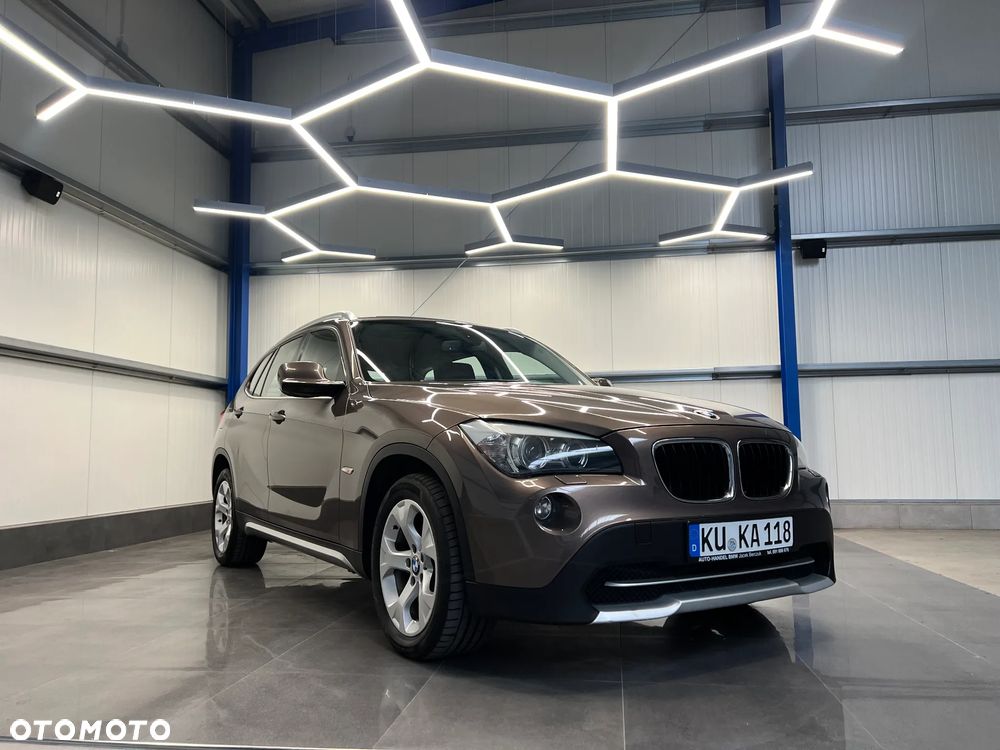 BMW X1 xDrive18d xLine - 6