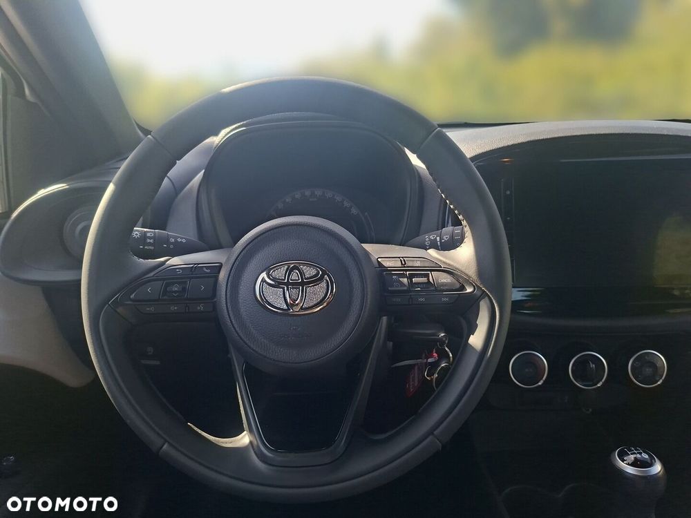 Toyota Aygo X - 16