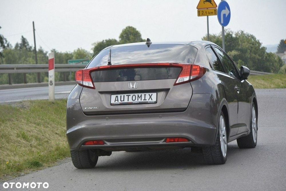 Honda Civic 1.8i-VTEC i-SHIFT Executive - 8