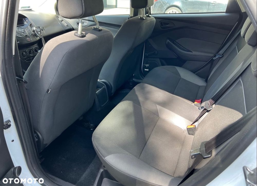 Ford Focus 1.6 TDCi Trend - 9