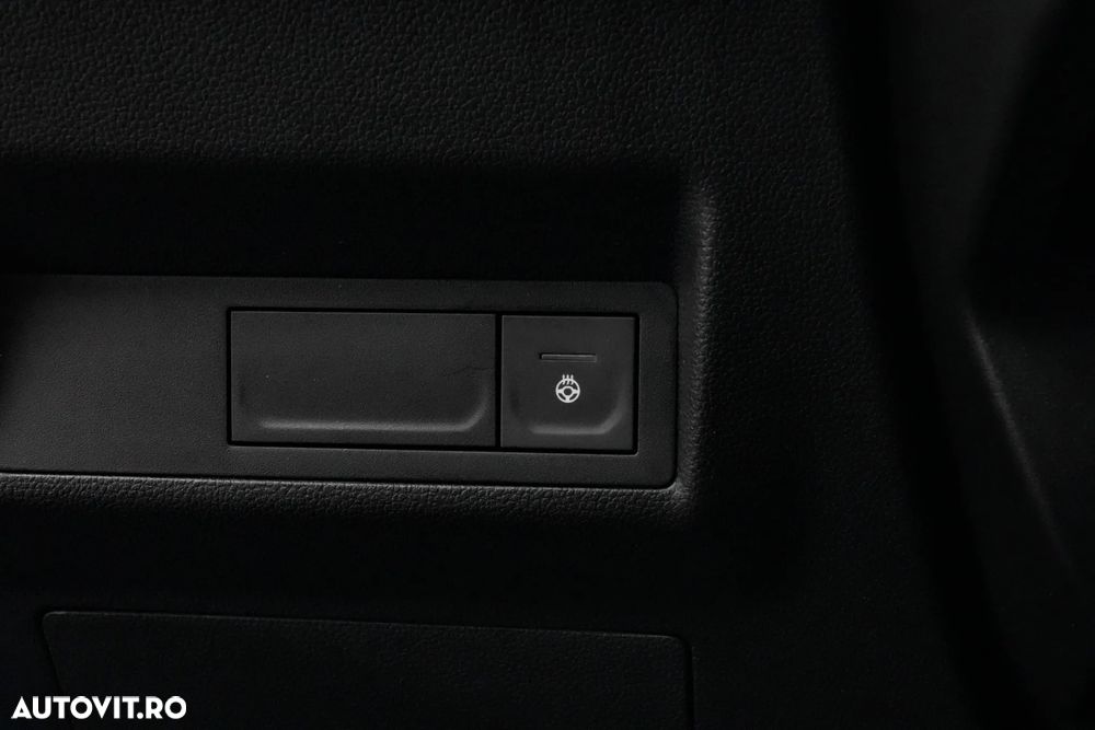 Renault Captur PHEV 160 Engineered - 27