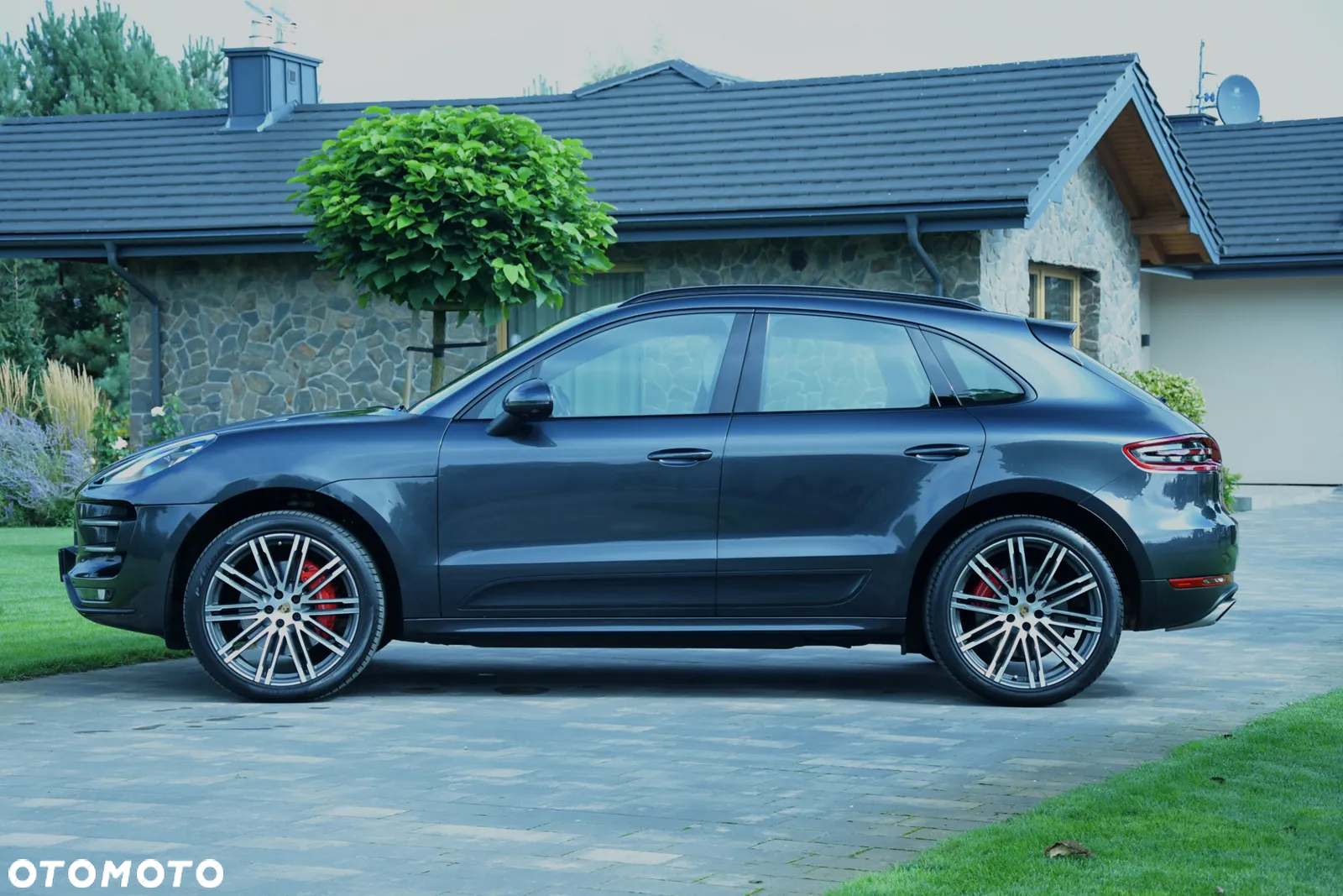 Porsche Macan Turbo - 3
