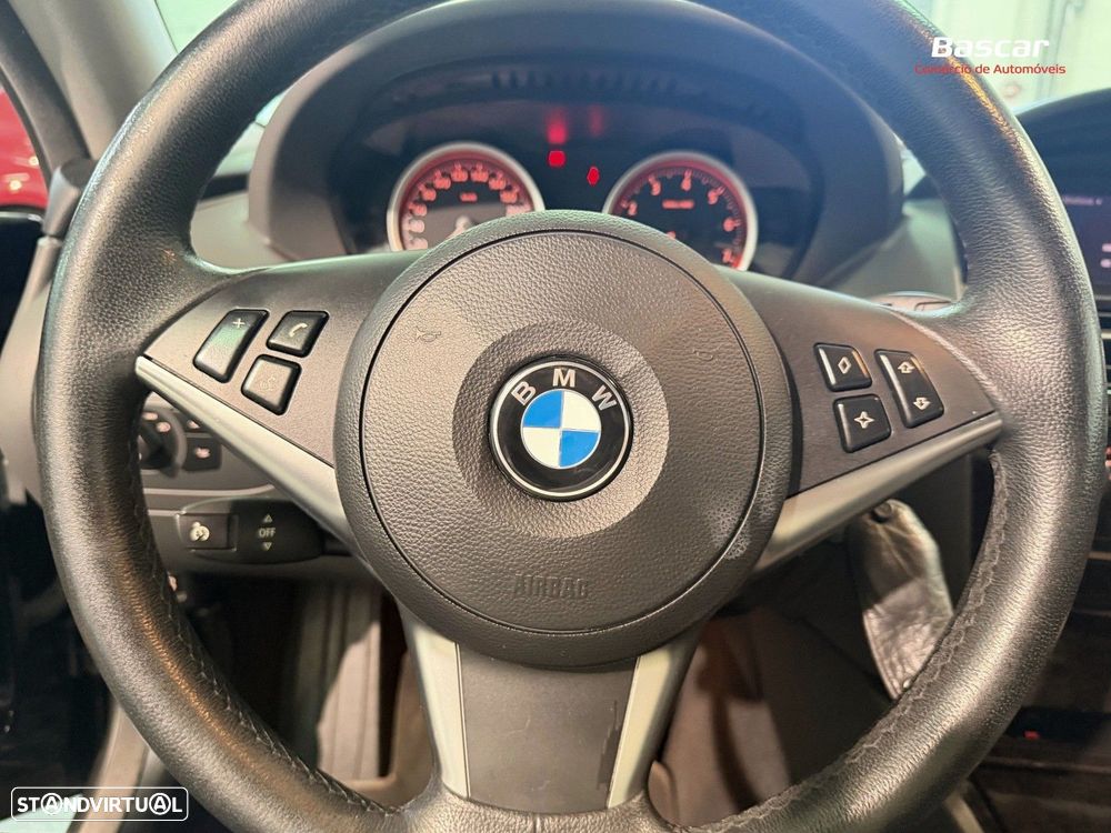 BMW 630 CiA - 17