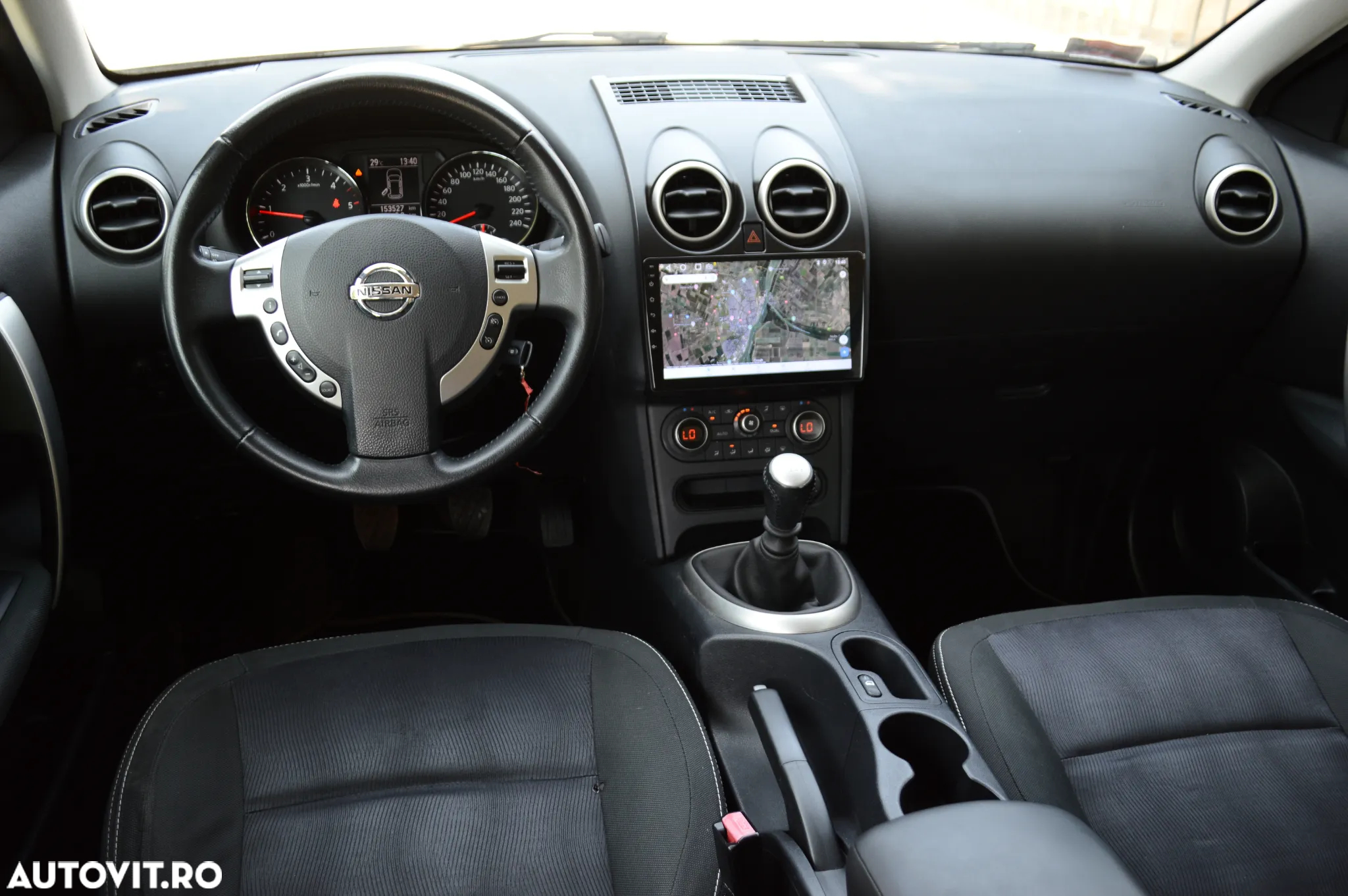 Nissan Qashqai 1.5 DCI Start/Stop N-Connecta - 24
