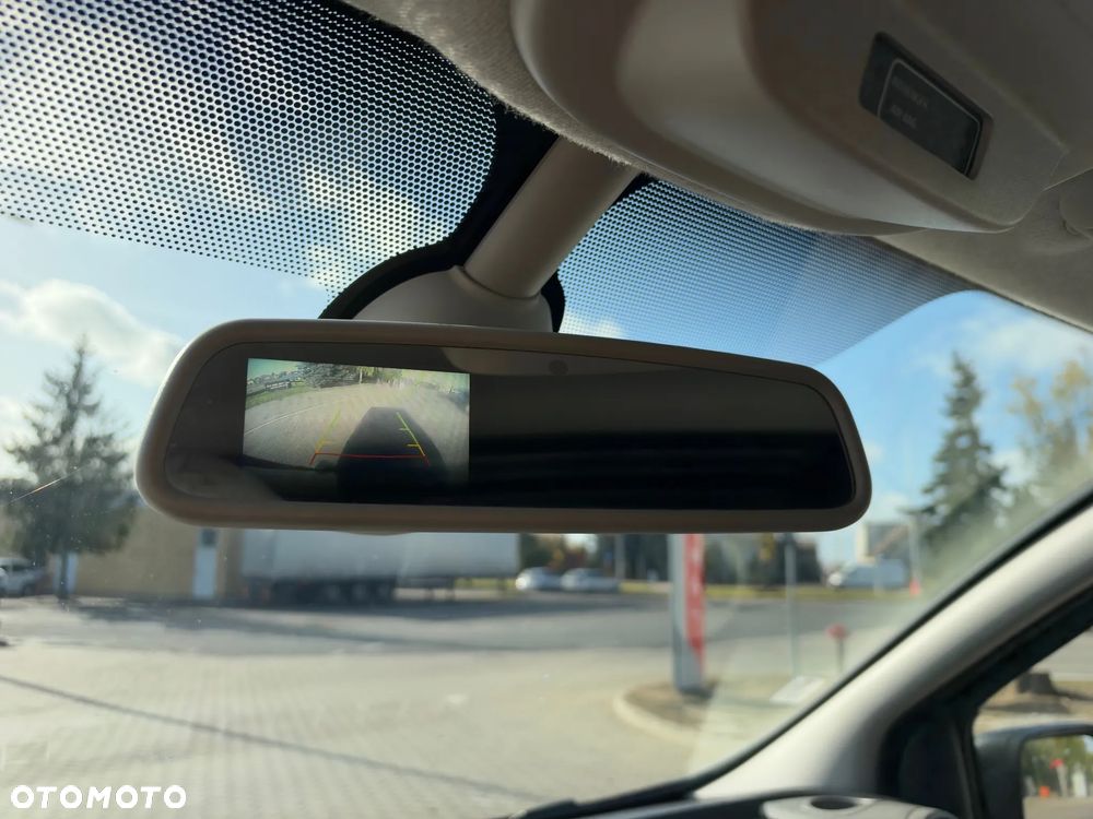 Renault Trafic - 19