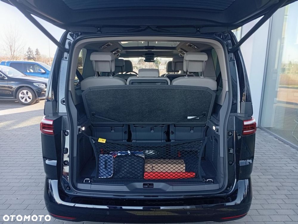 Volkswagen Multivan - 16