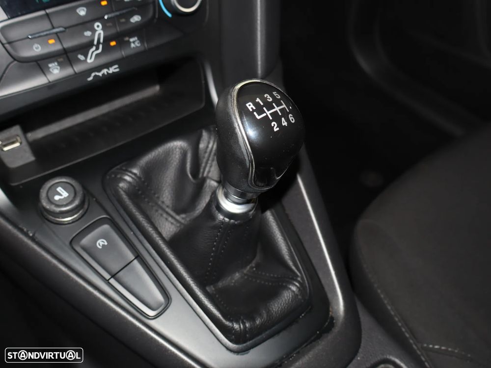 Ford Focus 1.5 TDCi Trend+ - 19