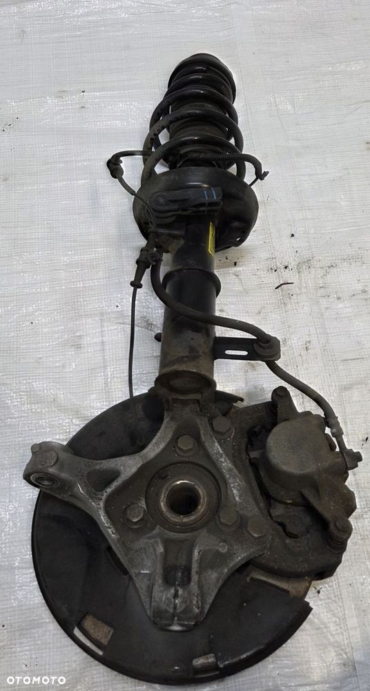 MCPHERSON AMORTYZATOR ZWROTNICA LEWA PRZÓD OPEL ZAFIRA C 1,6 T 13338917 - 5
