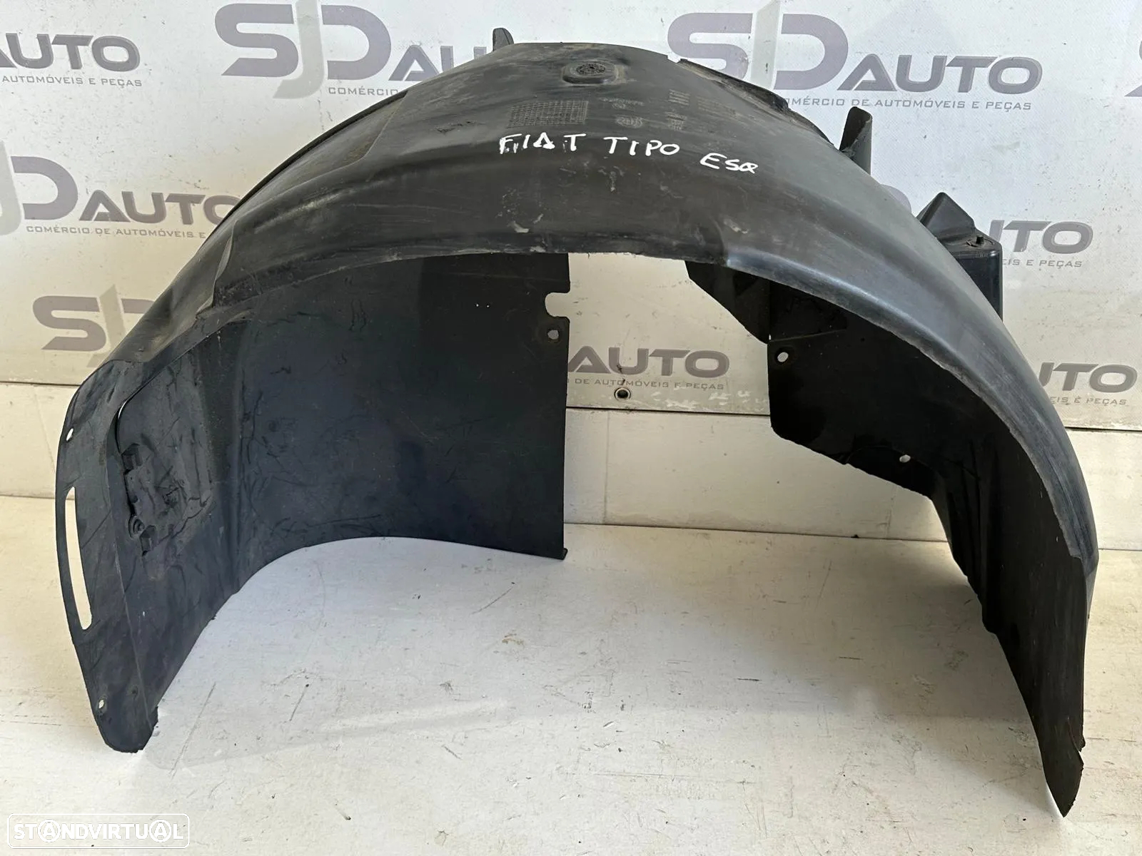 Cave Roda Esquerda - Fiat Tipo (2019) - 2
