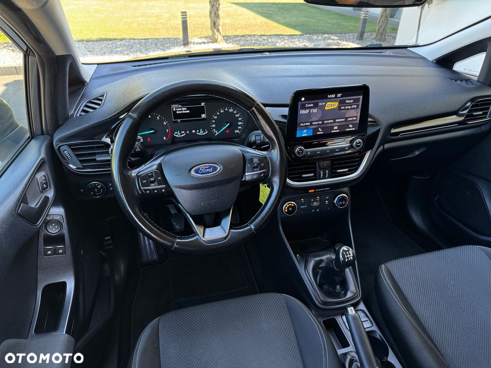 Ford Fiesta - 20