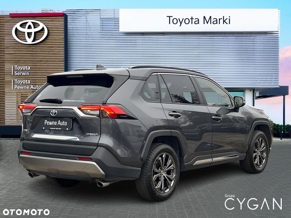 Toyota RAV4 - 5