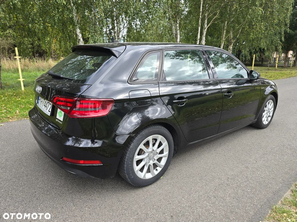 Audi A3 Sportback 1.4 TFSI g-tron Attraction - 5