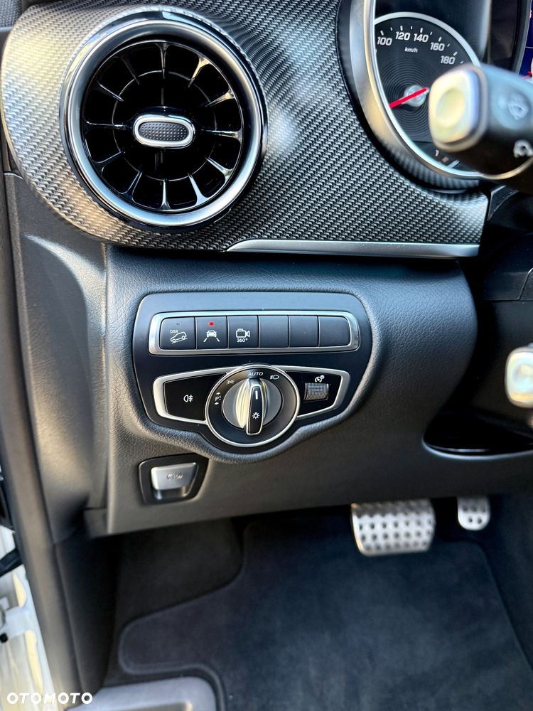 Mercedes-Benz Klasa V - 19