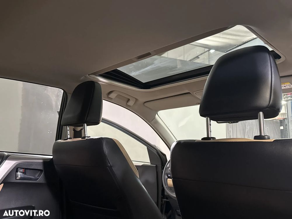 Toyota RAV4 - 22