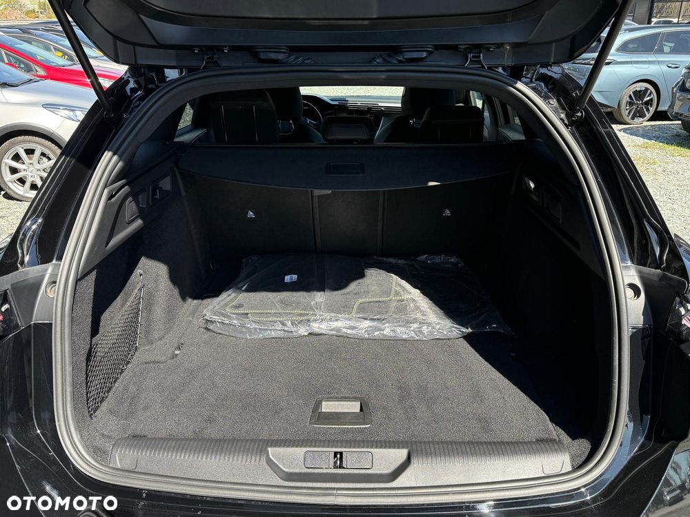 Peugeot 308 Hybrid 136 e-DSC6 GT - 27