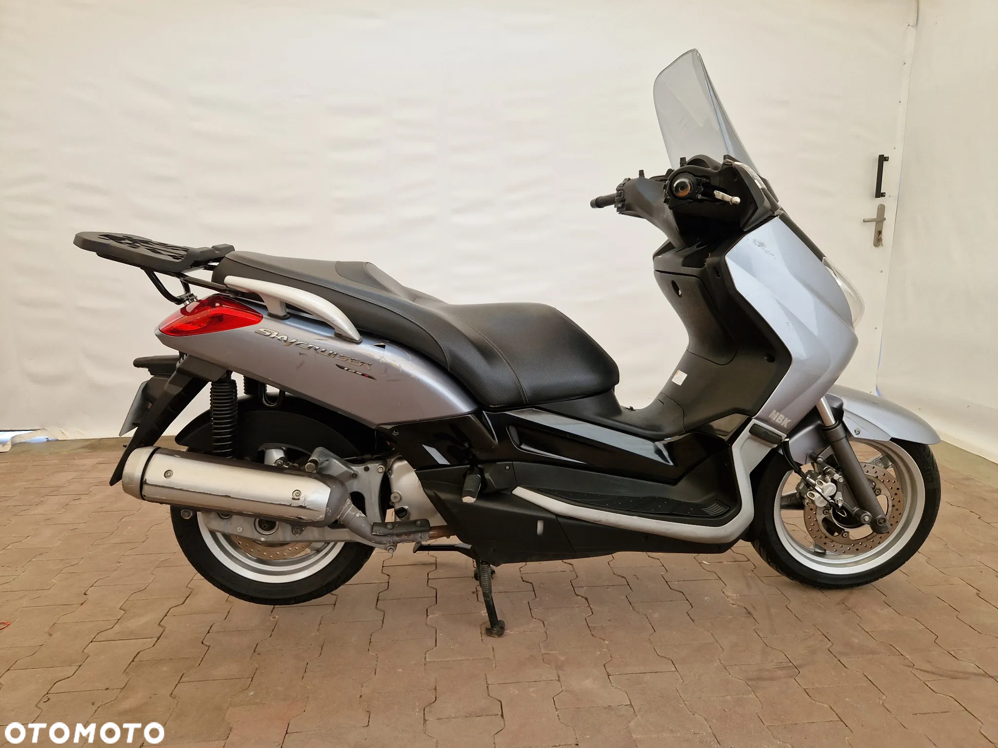 Yamaha X-max - 4