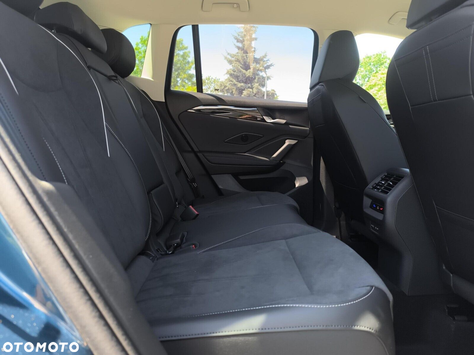 Volkswagen Tiguan - 21