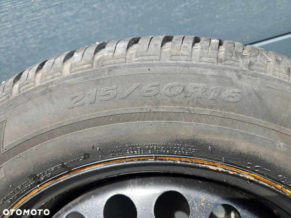 Felgi Stalowe Koła 5x115 Opel Astra J Zafira C Insignia B Opony Całoroczne 215/60/16 - 13