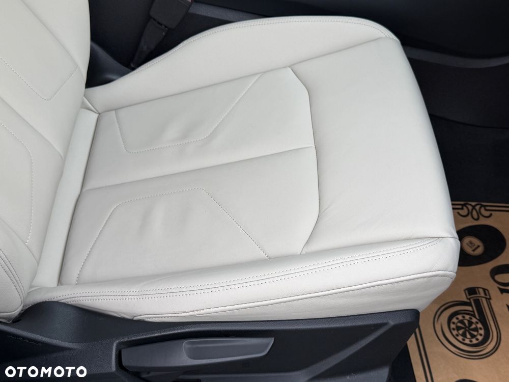 Audi Q3 Sportback 35 TDI S tronic - 11