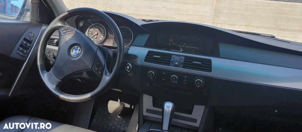 BMW Seria 5 520d Aut. - 7